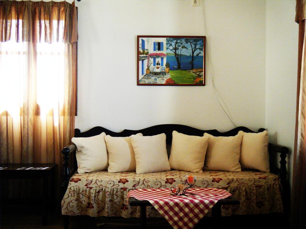 Meltemi Studios Frý Kamer foto
